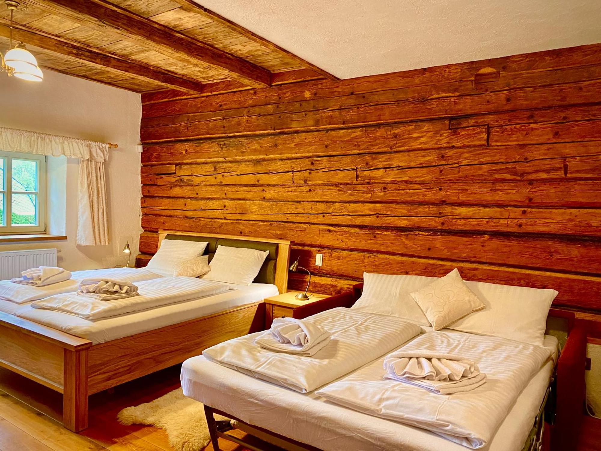 Wellness Hotel Florián České Žleby Stožec Esterno foto