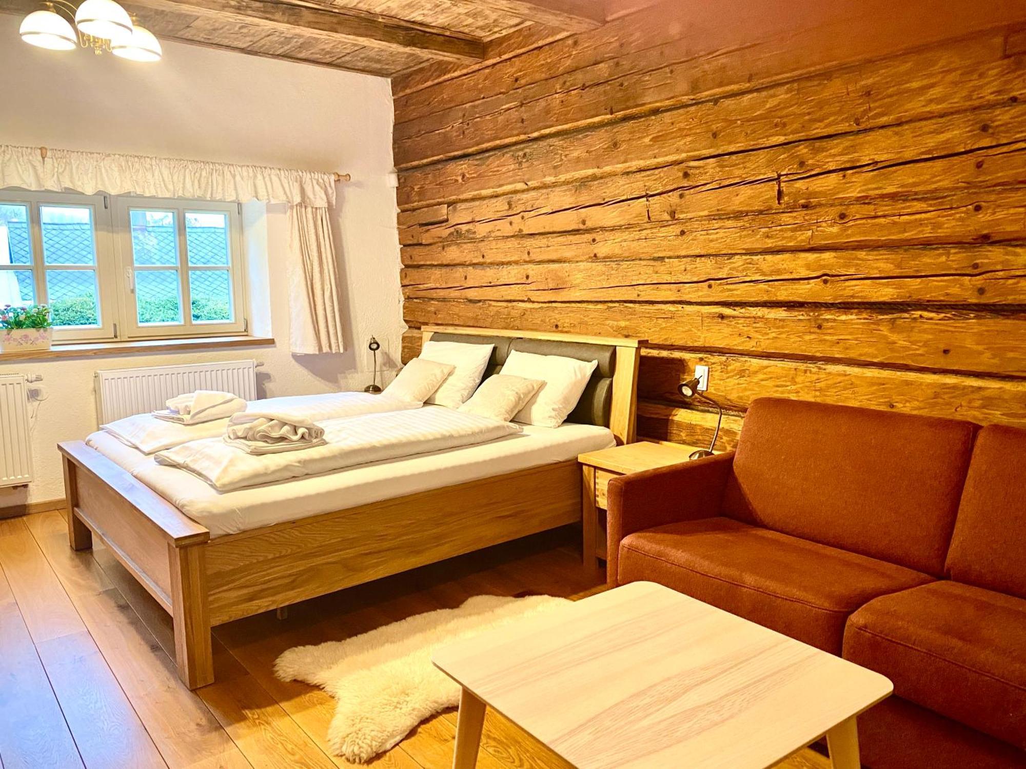 Wellness Hotel Florián České Žleby Stožec Esterno foto