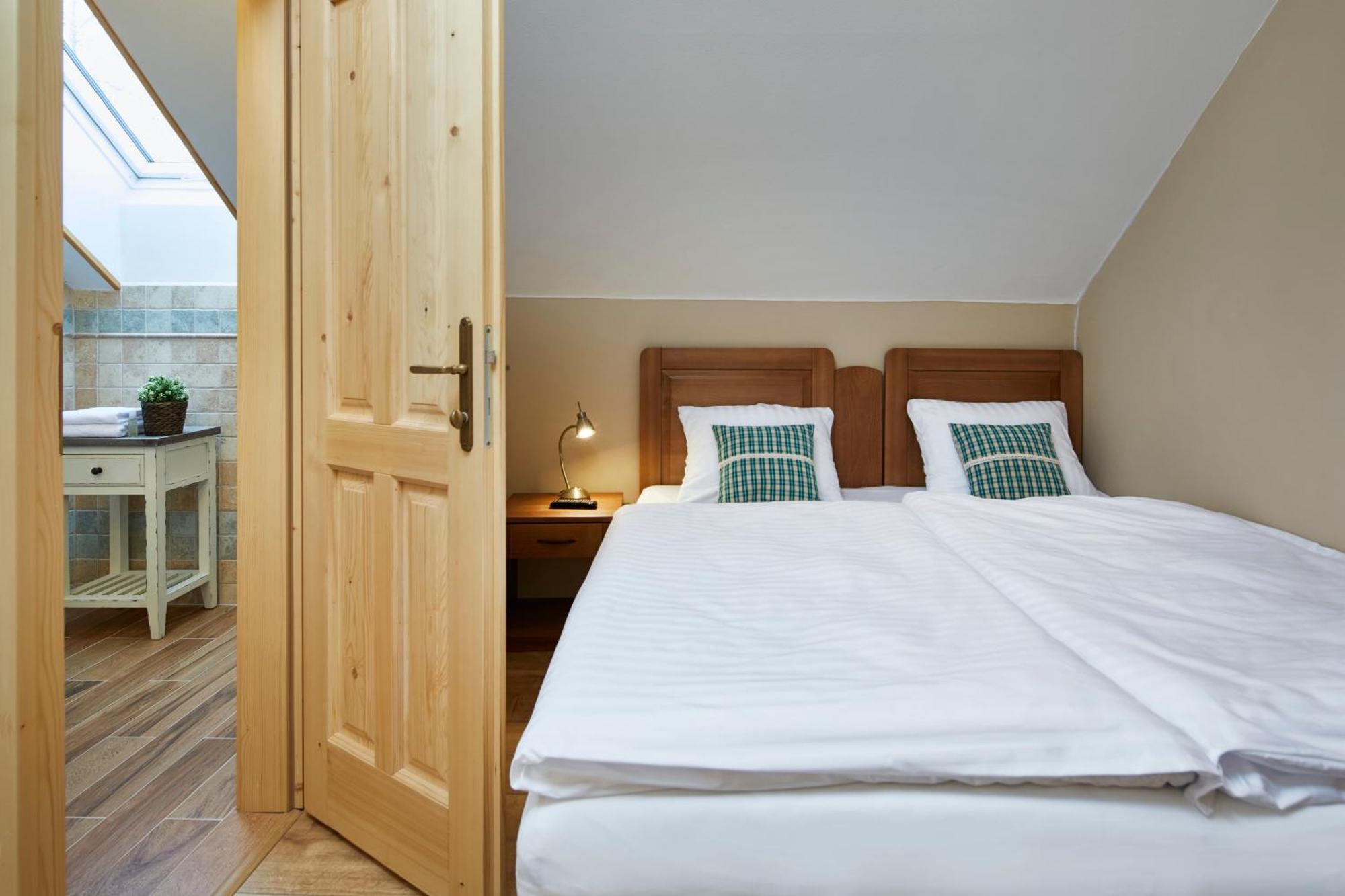 Wellness Hotel Florián České Žleby Stožec Esterno foto