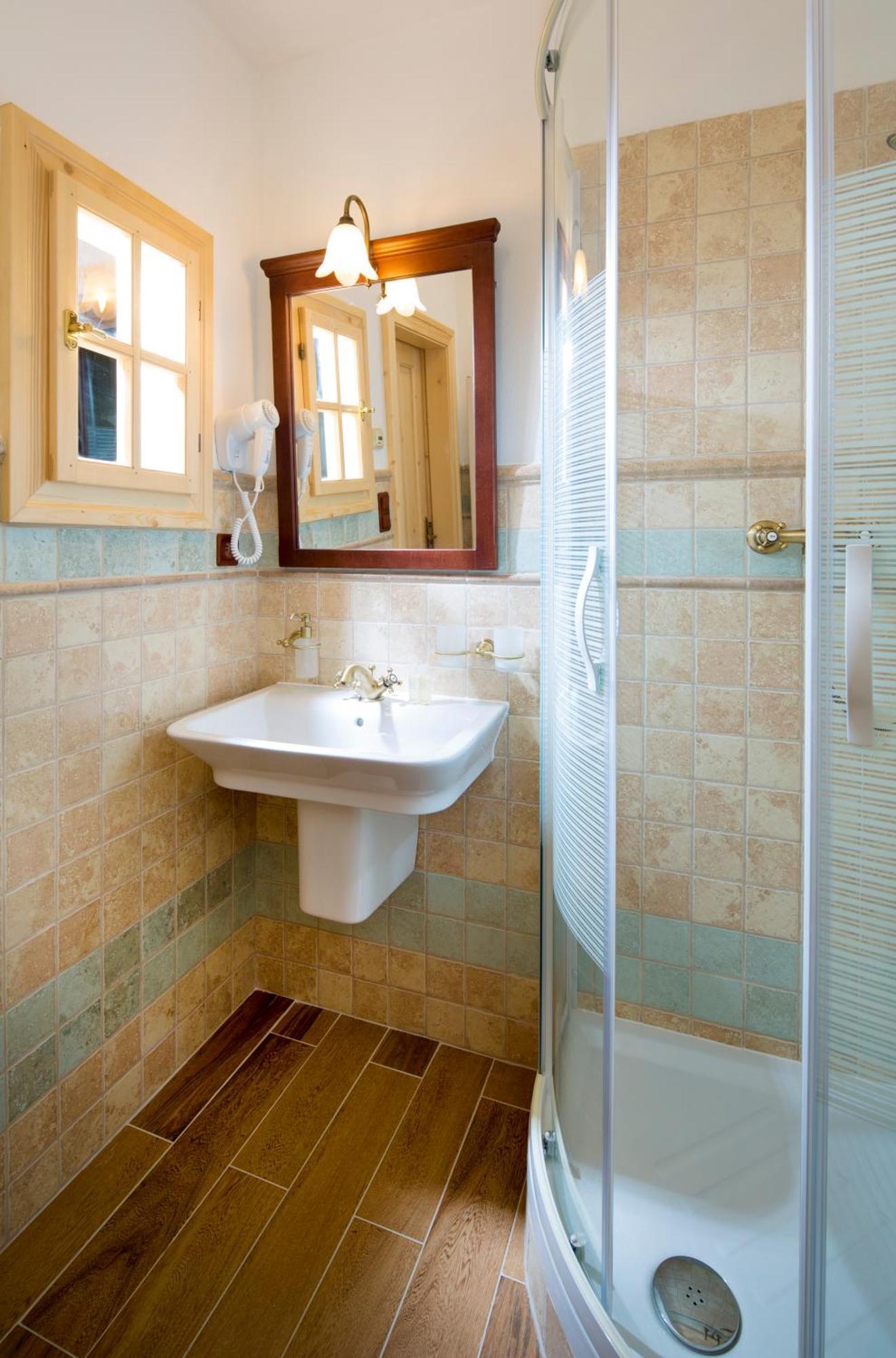 Wellness Hotel Florián České Žleby Stožec Esterno foto