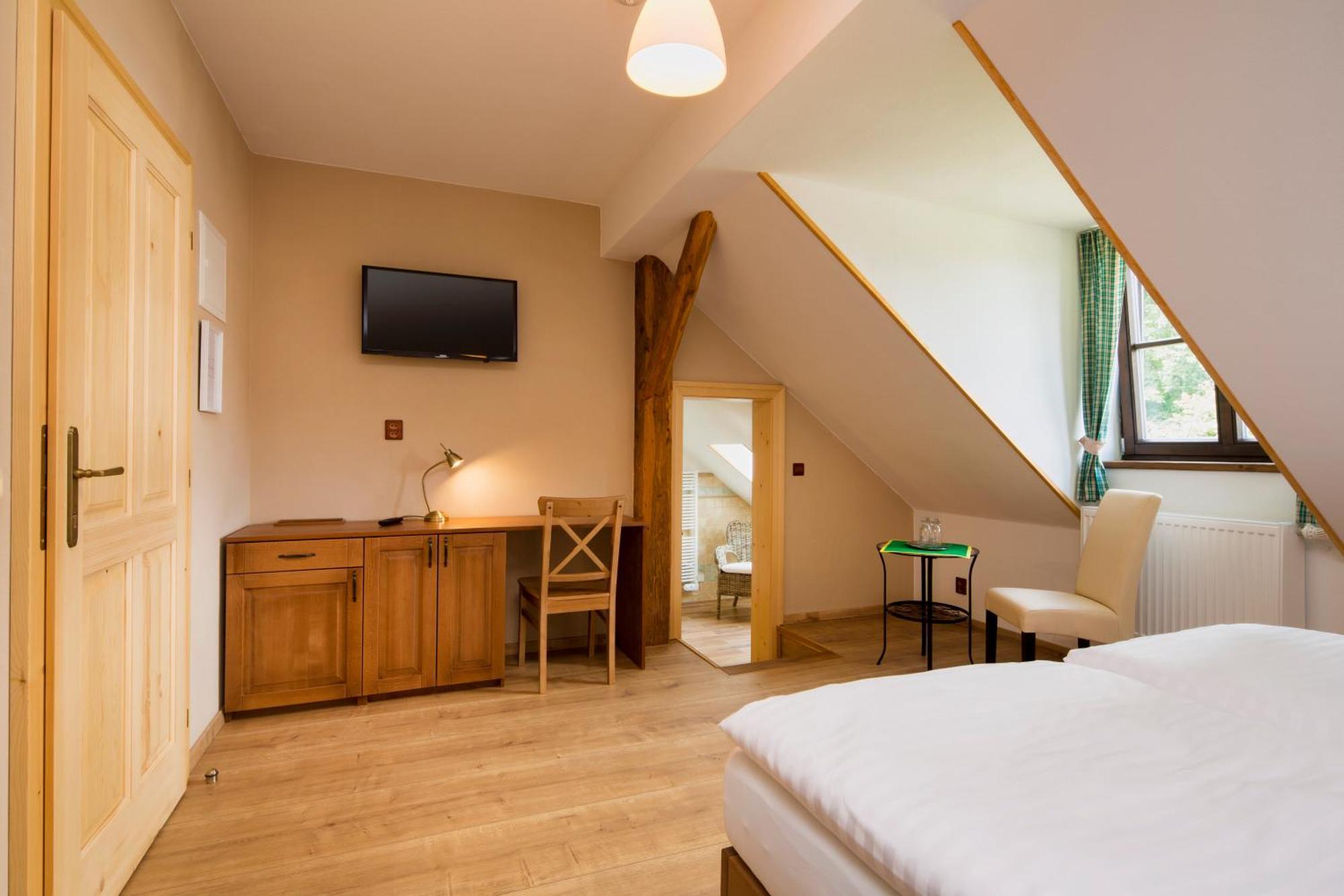 Wellness Hotel Florián České Žleby Stožec Esterno foto