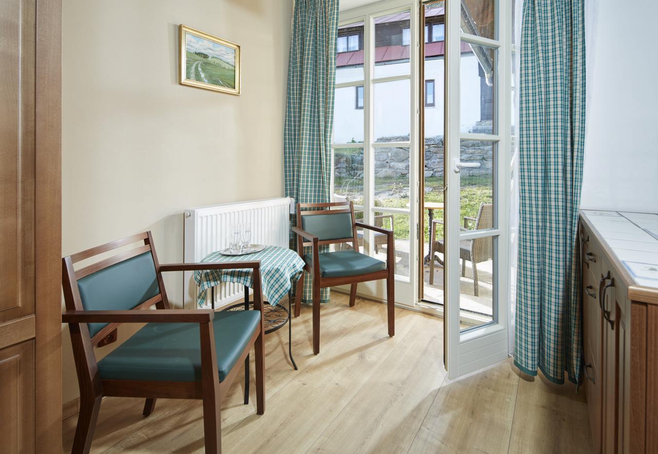 Wellness Hotel Florián České Žleby Stožec Esterno foto